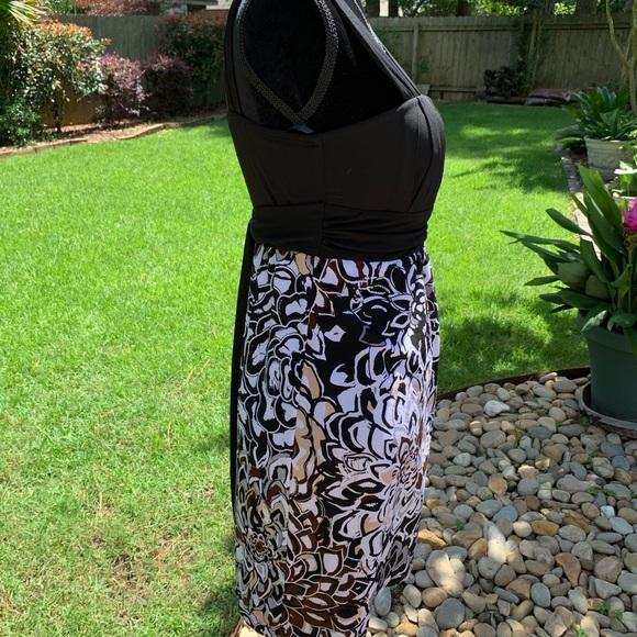 EN FOCUS STUDIO black white tropical floral print sleeveless square neck dress - Picture 2 of 9